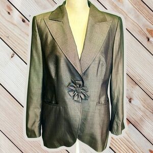 Escada Vintage Gray & Pink Pinstriped Wool & Silk Blazer with Flower Accent 12